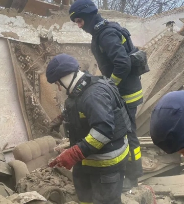 На Сумщині з-під завалів деблокували жертву ворожого удару
