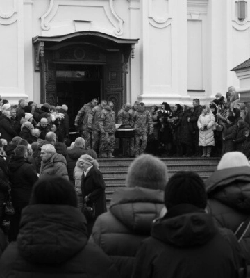У Луцьку попрощались із трьома загиблими Героями