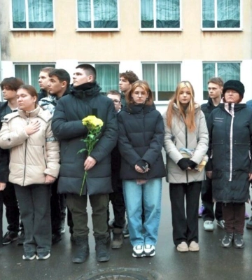 В Ізмаїльській гімназії №8 відкрили меморіальну дошку на честь загиблого захисника України