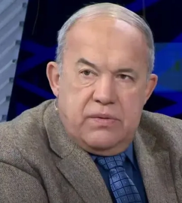 Керівництво КНУ розриває контракт зі скандальним професором Василенком