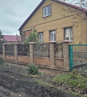 Доба на Донеччині: Двоє поранених, ворог атакував Покровський і Бахмутський райони