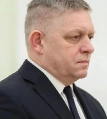 "Похоже, Путин дал Фицо поручение": Зеленский отреагировал на угрозы премьера Словакии