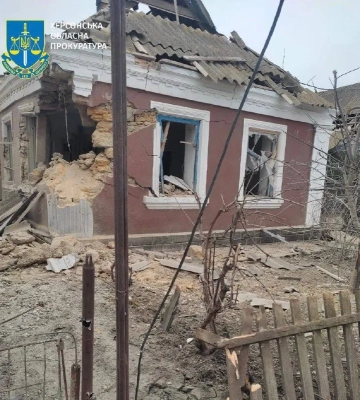 Армія РФ вдарила з артилерії по Білозерці на Херсонщині. Серед поранених — двоє дітей