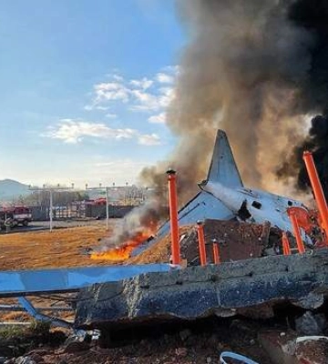 В Южной Корее разбился пассажирский самолет, есть много жертв