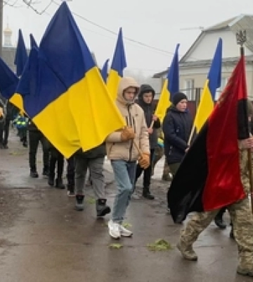 На Волині попрощалися із воїном Юрієм Сапіжуком 