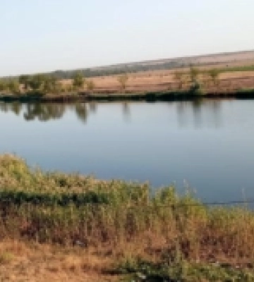 Під Миколаєвом рятувальники допомогли чоловіку вибратись з річки Інгул