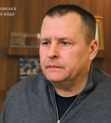 Працюють цілодобово: Філатов назвав терміни відновлення опалення у будинках Придніпровська та анонсував грошові компенсації тамтешнім мешканцям