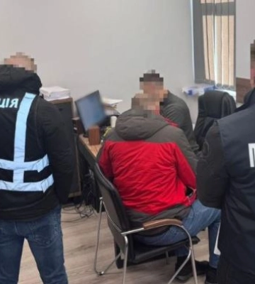 На Львівщині судитимуть заступника директора товариства за забруднення земель рештками тварин