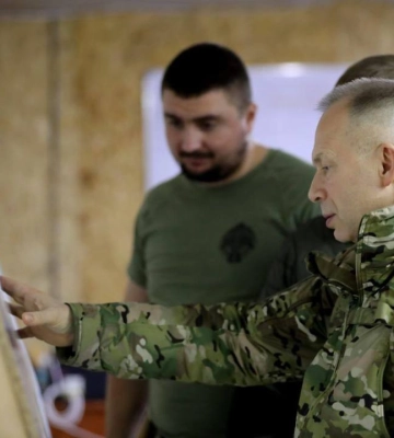 Сирський побував на Донеччині: Російська армія продовжує м’ясні штурми і зазнає рекордних втрат