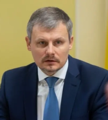 Президент звільнив заступника Єрмака