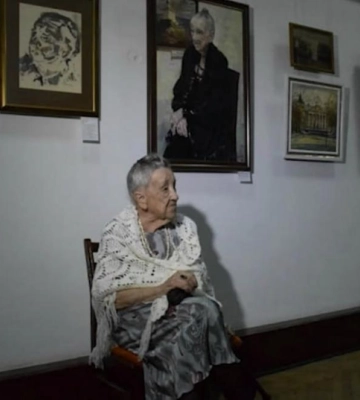 "Надія Косміаді збирає друзів": у Рівному відбувся вечір спогадів про доньку відомого художника (ВІДЕО)