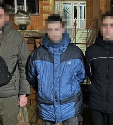 Ще чотирьох паліїв військових авто затримано у Києві та Харкові, - СБУ