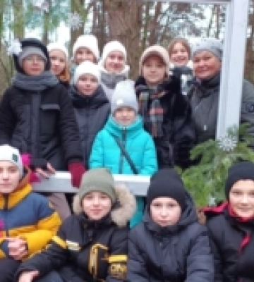 Учні Ліцею села на Волині відвідали Садибу Морозка