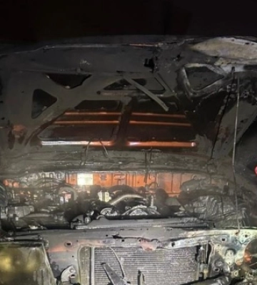 У Києві затримали двох хлопців, які підпалили авто військових