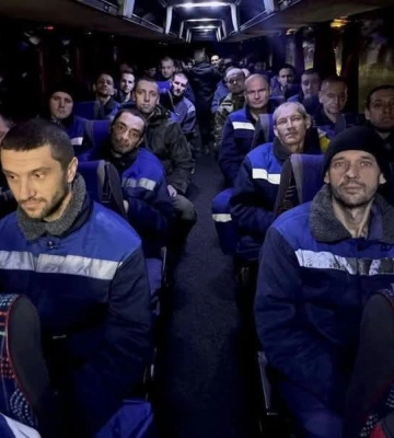 З російського полону повернулися троє військових з Сумщини З російського полону повернулися троє військових з Сумщини