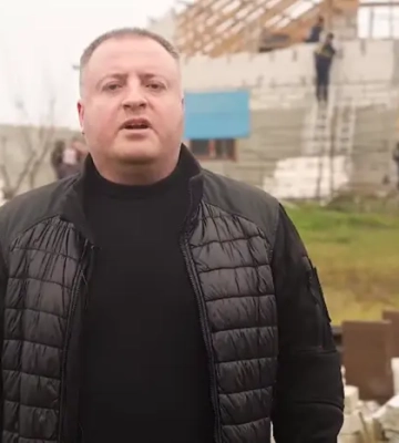 Під час запису відео Роман Мрочко потрапив під російський обстріл