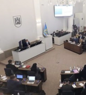 У Львівській міськраді пояснили терміновість скликання сьогоднішньої позачергової сесії
