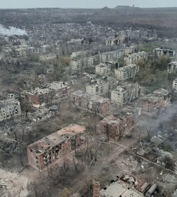 В Часовому Яру та Торецьку зруйновані деякі позиції Сил оборони