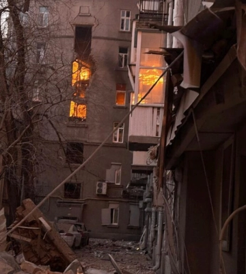 Під завалами будинку на Печерську знайшли загиблу жінку — КГВА