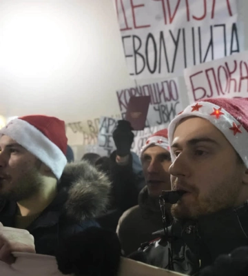 У Сербії студенти зустрічали Новий рік мітингами у зв&#039;язку з катастрофою на вокзалі