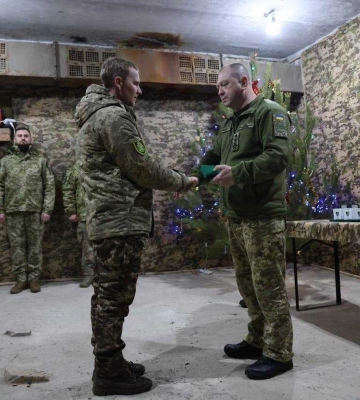 Глава Госпогранслужбы Сергей Дейнеко встретил Новый год на фронте Глава Госпогранслужбы Сергей Дейнеко встретил Новый год на фронте