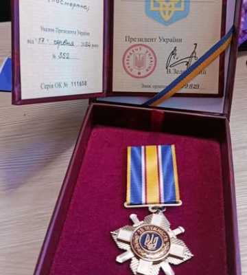 Героїчно загинув у бою: рідним захисника з Волині вручили державну нагороду