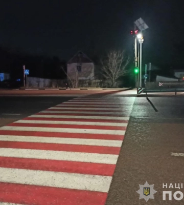Поліція Житомирщини шукає водія-втікача з місця наїзду на пішохода, та просить відгукнутися свідків ДТП