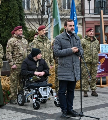 У Львові презентували найбільший в Україні тризуб з дідухів