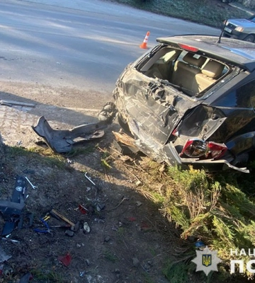 На Тернопільщині автомобіль Dodge Caliber на тротуарі збив двох дівчаток, - поліція