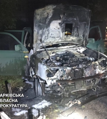 Підлітків у Харкові підозрюють у підпалі авто ЗСУ: ймовірно працювали на РФ