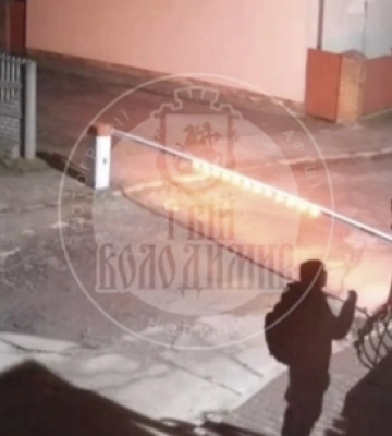 У Луцьку в новорічну ніч запустили салюти (Відео)