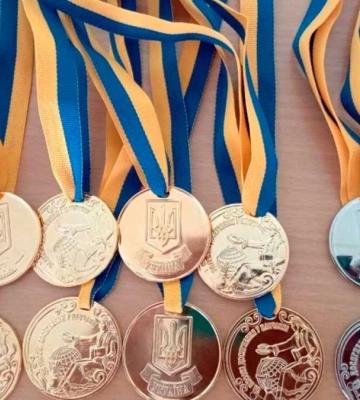 Скільки учнів з Херсонської громади отримали золоті медалі