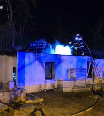 У будівлі на цвинтарі у Харкові сталася пожежа: загинули двоє чоловіків