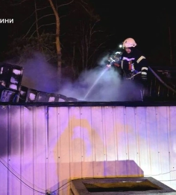 У Харкові на міському цвинтарі виникла пожежа: є загиблі 