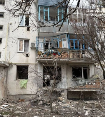 Росіяни 11 разів вдарили КАБами по Степногірську на Запоріжжі, загинув чоловік