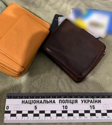 Поліцейські затримали рівнянина, який викрав з квартири понад 17 тисяч гривень