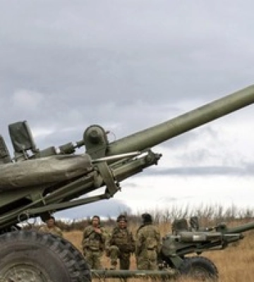 Оккупанты перебрасывают военную технику из Крыма в Херсонскую область