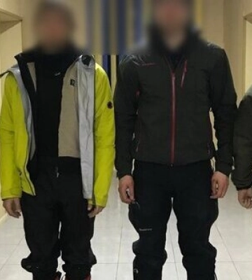 Пограничники задержали двух полтавчан, попавших на фотоловушку в Карпатах, - ГПСУ. ФОТОРЕПОРТАЖ