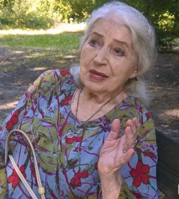 Народній артистці Галині Яблонській виповнилось 97 років. 88 – провела на сцені