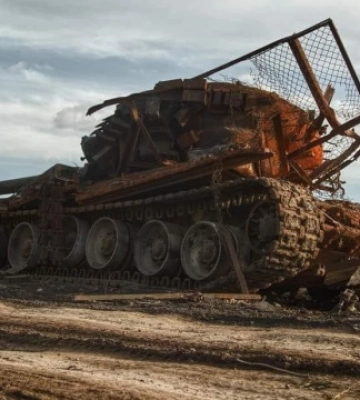 Українські бійці знищили чотири танки Т-62 росіян біля Часового Яру
