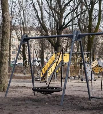 У Полтаві відремонтують два дитячі майданчики за понад 300 тис грн