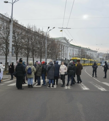 У Полтаві протестують проти закриття Центральної районної лікарні