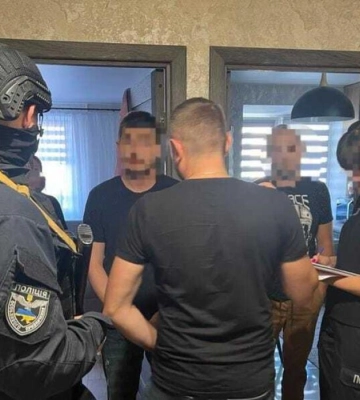 Перевізники з Рівненщини допомогли 37 ухилянтам втекти за кордон