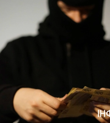 У Франківську чоловік пограбував на пенсіонера: подробиці