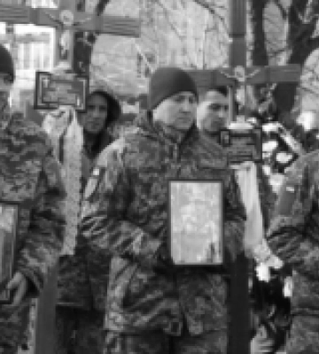 На Хмельниччині попрощалися з військовим Олегом Смисловим
