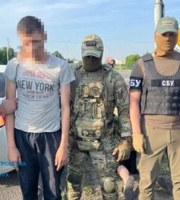 Викрали понад 1,5 млн грн з рахунків загиблих українських військових: у Дніпрі судитимуть банду шахраїв. ФОТО
