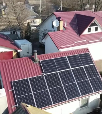 Кредити на сонячні станції отримують жителі Рівненщини