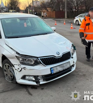 У Львові під колесами легковика Skoda Fabia загинула старенька жінка, - поліція