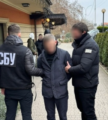 На Закарпатті викрили військового, який за хабар сприяв у переправленні ухилянтів за кордон - ДПСУ