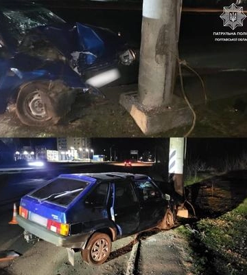 У Полтаві нетверезий водій без водійського посвідчення протаранив електроопору
